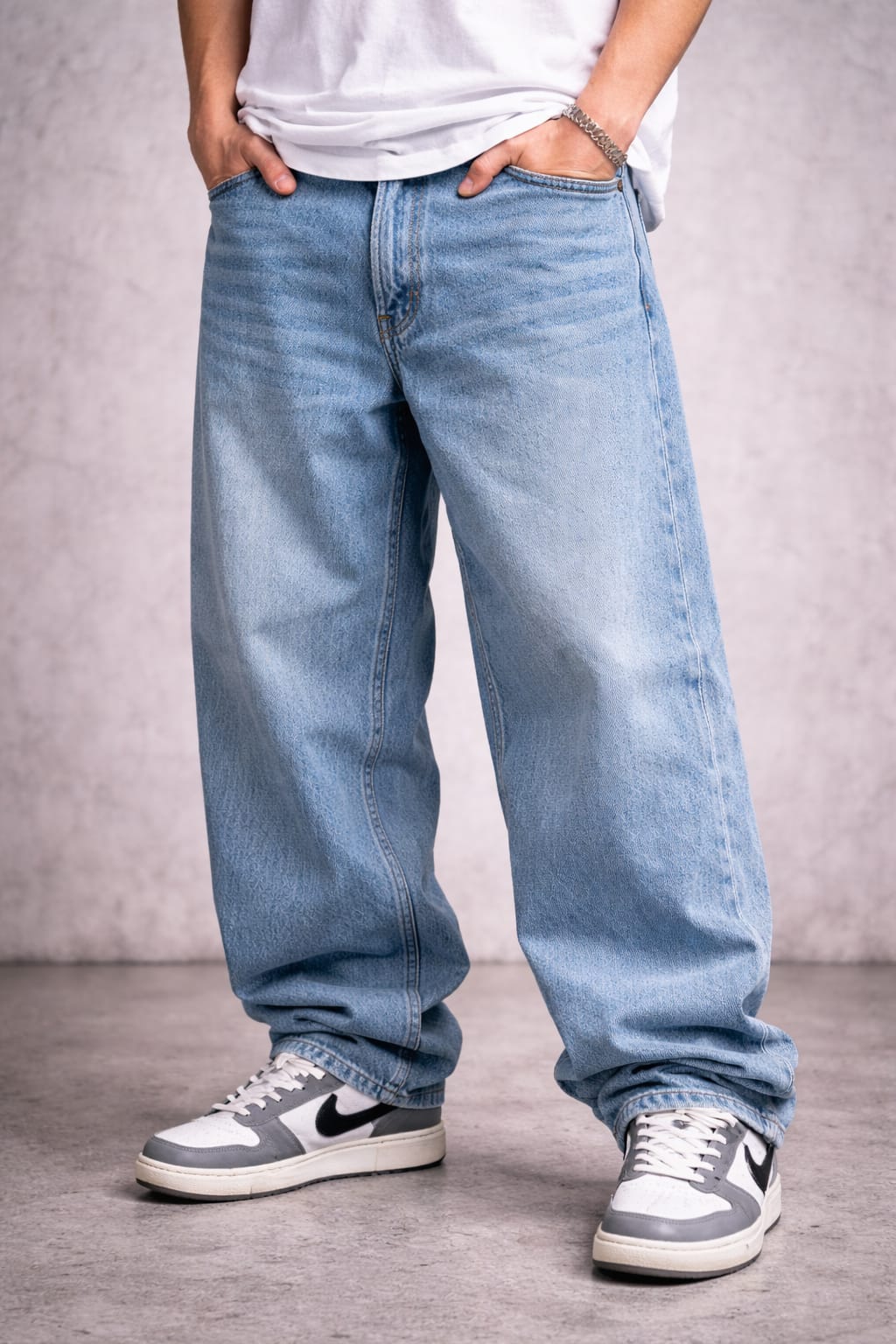 Baggy jeans